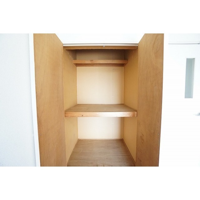 収納　※同タイプ別部屋の写真となります。