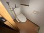 トイレ　こちらはトイレです。清潔感があり、安心して使用できます。