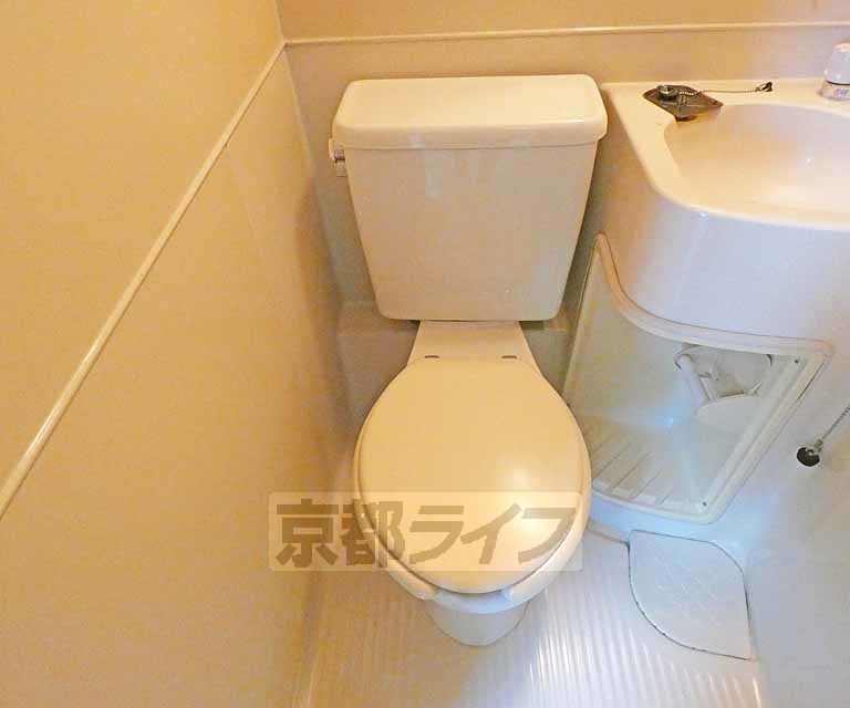 トイレ　トイレです。