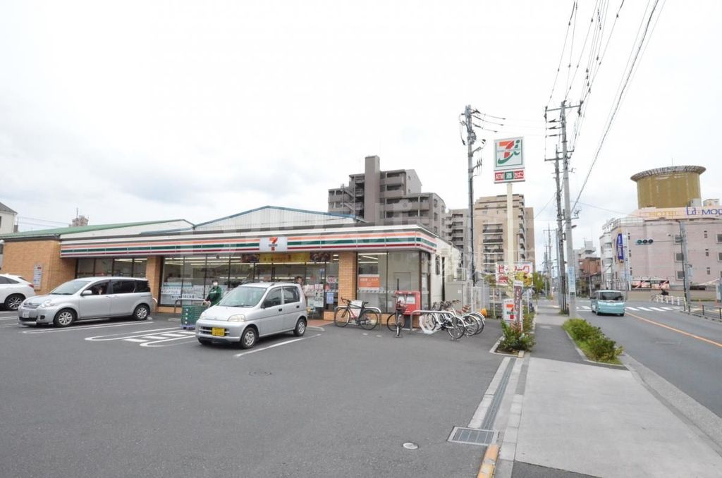 コンビニ　セブンイレブン足立加平2丁目店（コンビニ）まで420m