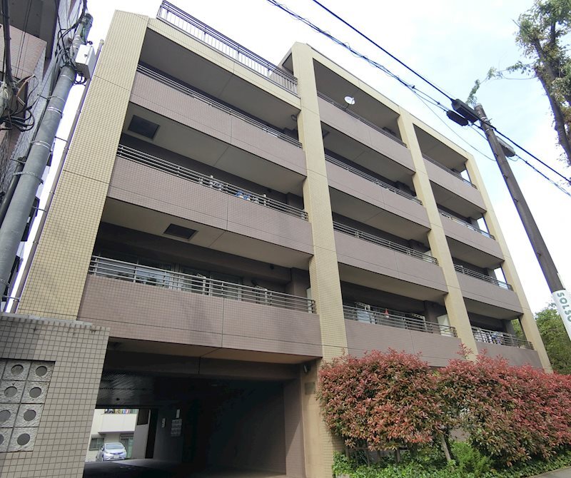 建物外観　ウィステリアコート