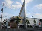 その他　ＴＳＵＴＡＹＡ 上小田井店（その他）まで609m