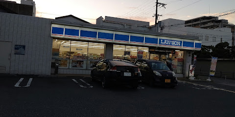 コンビニ　ローソン 内環深江南一丁目店（コンビニ）まで282m