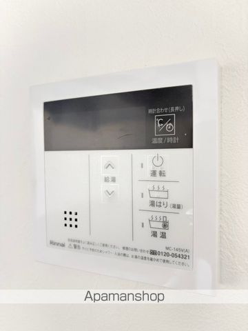 ＪＲ山手線 目黒駅 徒歩11分 3階建 築2年の内装写真