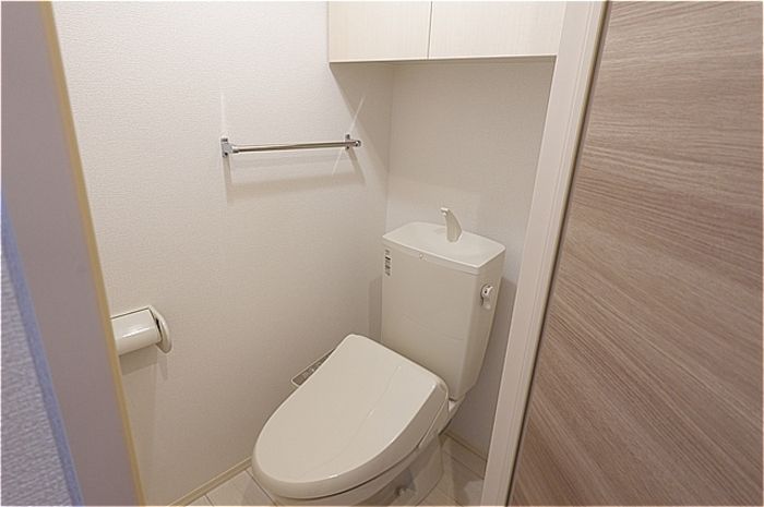 ウィル コスモ 若草のトイレ写真