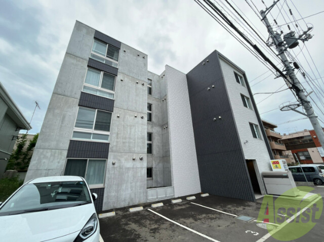 建物外観　札幌市東区北二十三条東「ＦＲＯＭ　ＳＥＱＵＥＮＣＥ」
