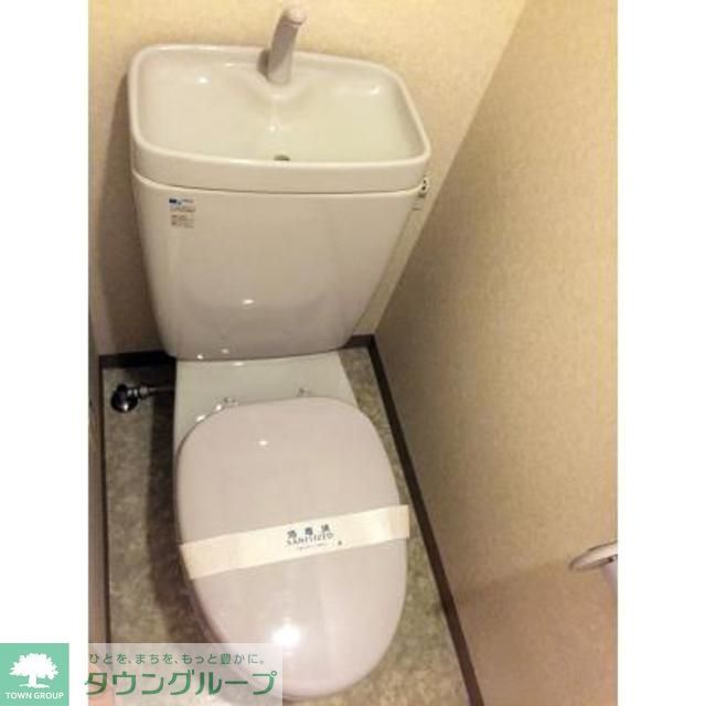 トイレ　※写真は同タイプ住戸です。