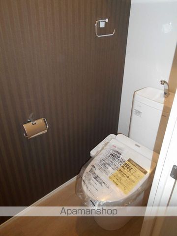 地下鉄箱崎線 千代県庁口駅 徒歩6分 14階建 築8年のトイレ写真