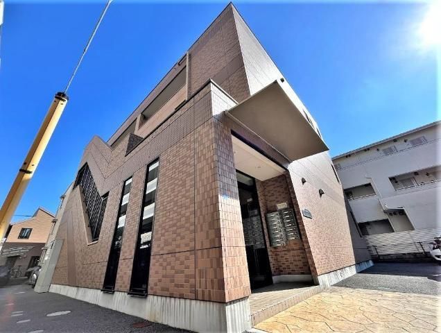 京急本線 上大岡駅 徒歩7分 築15年