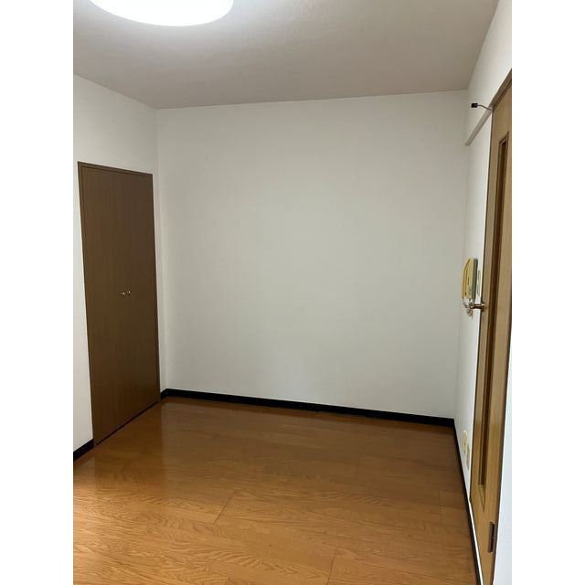 アヴァンティ哲学堂公園の居間写真