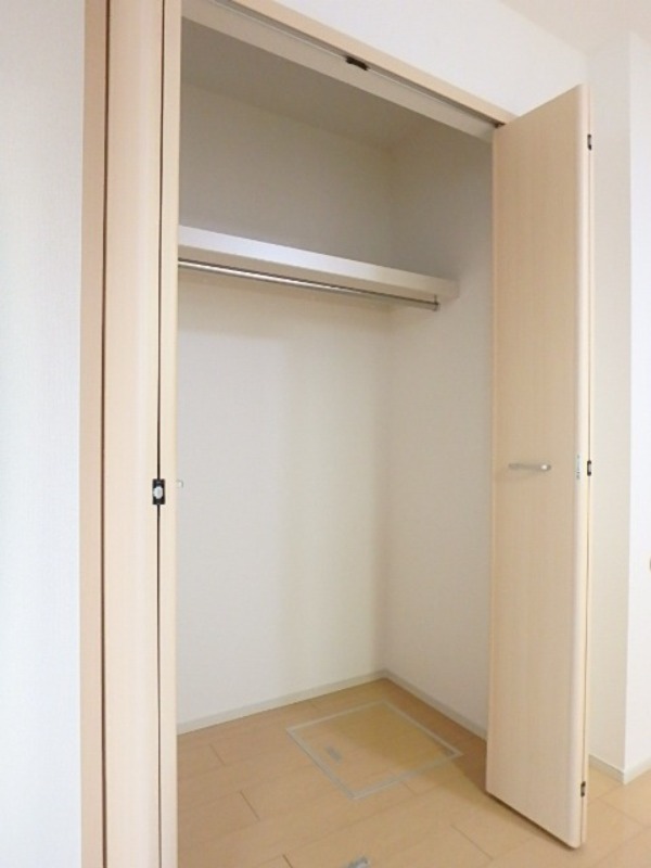 収納　図面と現状に相違がある場合には現状を優先