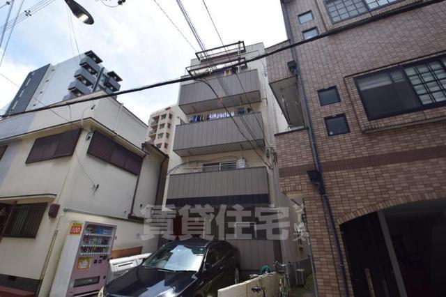 RIZE ONE 阿波座の外観写真