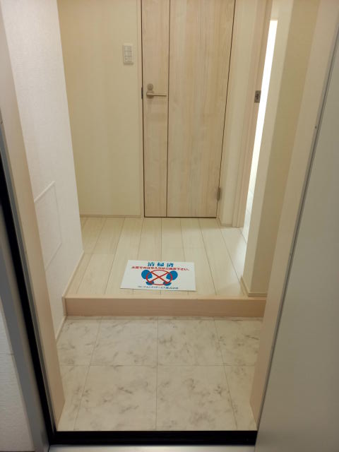 フジパレス市駅北の玄関写真