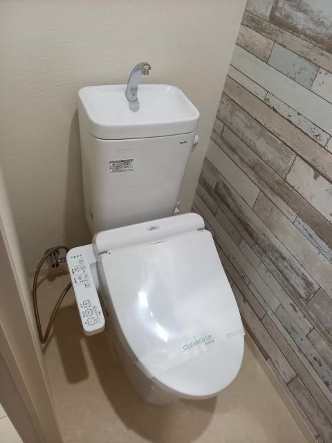 フジパレス市駅北のトイレ写真