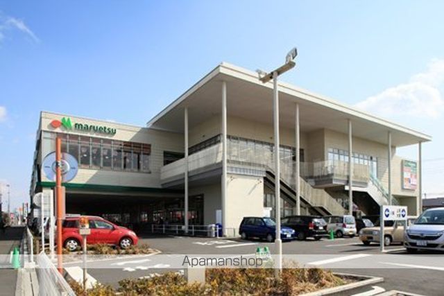 スーパー　マルエツ　西大宮駅前店（スーパー）まで550m