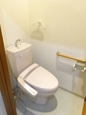 ウイングピア美園のトイレ写真