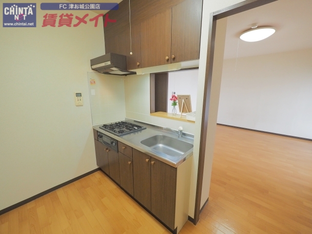 キッチン　同型参考写真