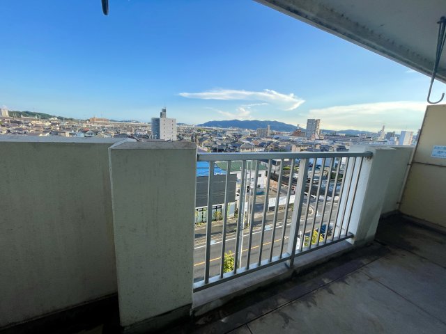 ＪＲ山陽本線 東福山駅 徒歩12分 6階建 築41年の内装写真