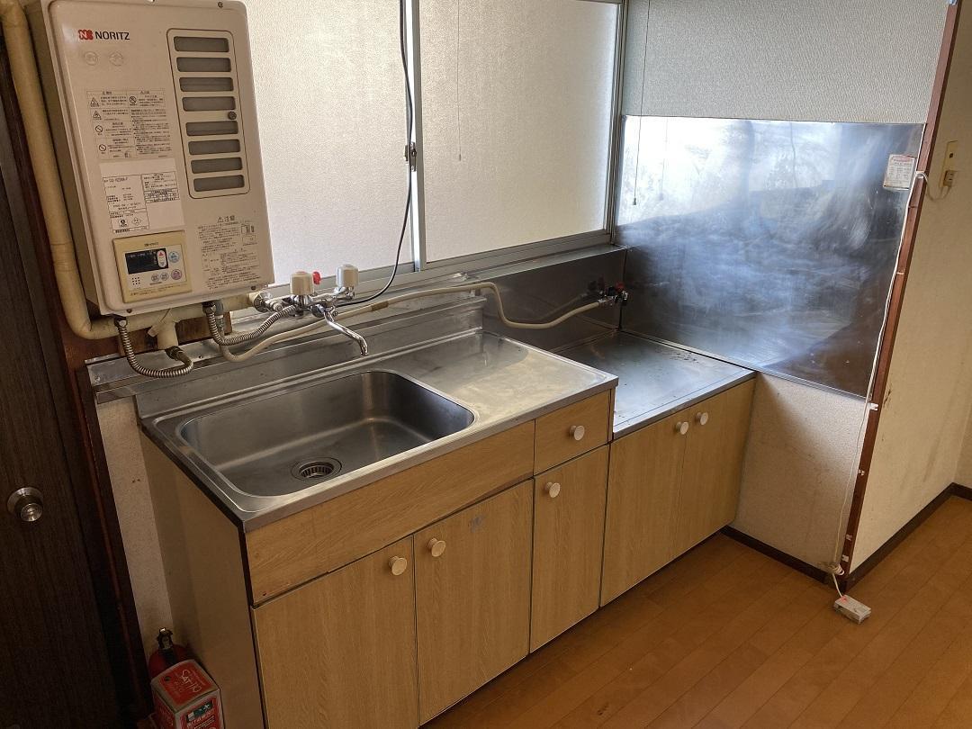 明和荘のキッチン写真