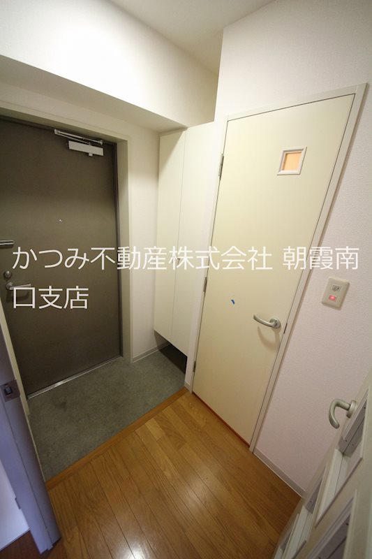 玄関　他号室参考写真