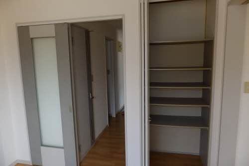 収納　居間収納