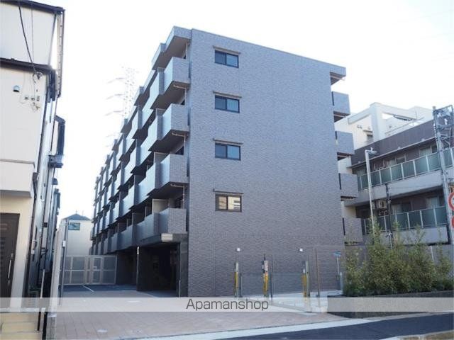 ルーブル武蔵新城参番館の外観写真