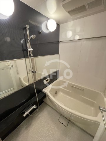 バス・シャワールーム　サーパス松屋町筋　浴室