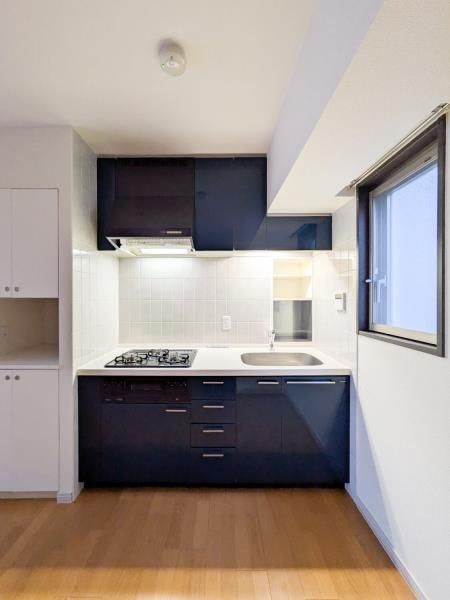 キッチン　写真は同タイプ住居です。