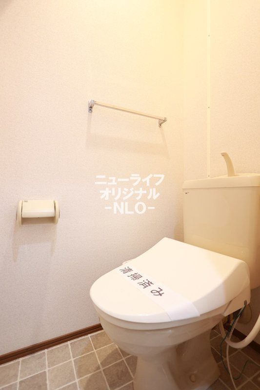 トイレ　※同一仕様の別部屋写真の為、現況優先となります。