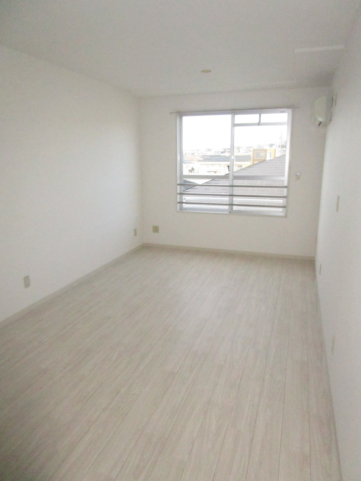 居室・リビング　ダイニング9帖なので広々してます。