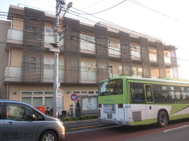 役所　板橋区赤塚支所（役所）まで294m