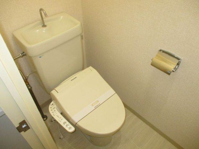 【シャインクロコのトイレ】