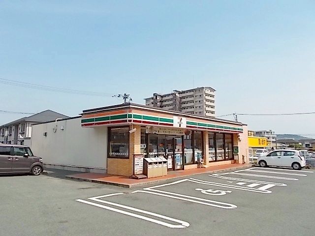 【熊本市北区鶴羽田町のアパートのコンビニ】