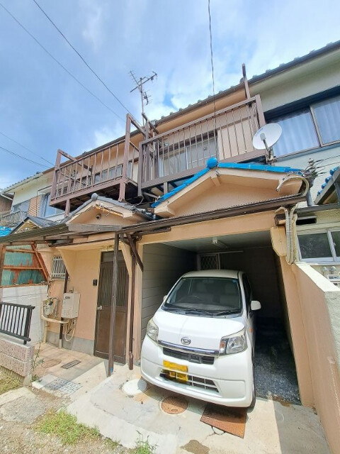 下加茂1丁目　貸テラスハウスの建物外観