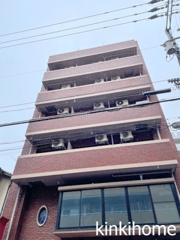 広島市西区三篠町のマンションの建物外観