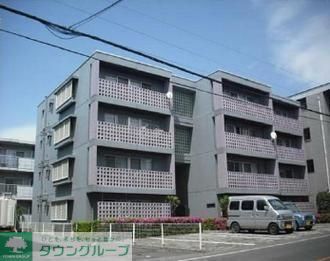 坂戸市緑町のマンションの建物外観