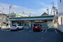 コンビニ　ファミリーマート 高松松島町店（コンビニ）まで195m