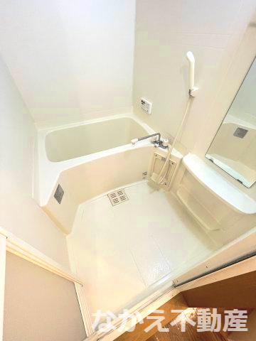 バス・シャワールーム　お風呂です