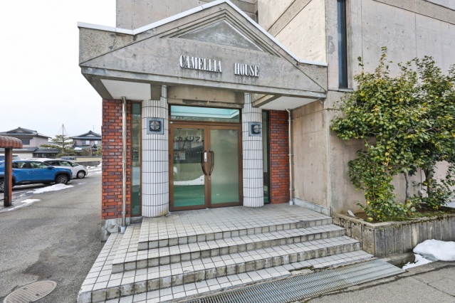 エントランス　マンション正面玄関