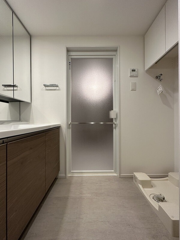 収納　パウダールーム