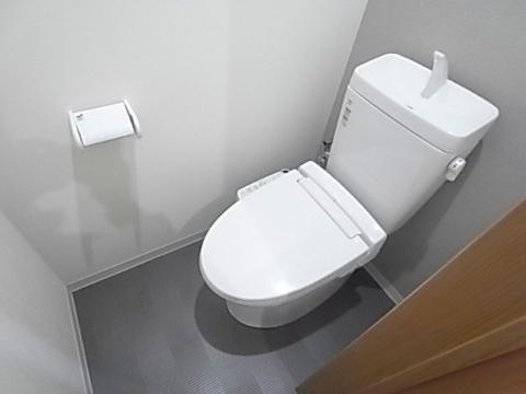 トイレ　シャワー付トイレ