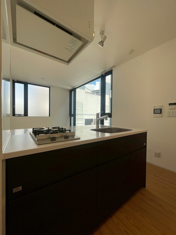 キッチン　※別部屋参考写真