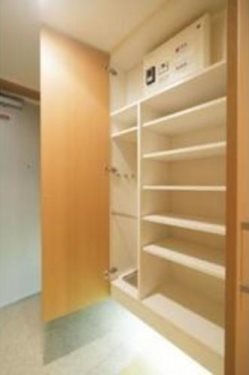 玄関　★収納充実な玄関★