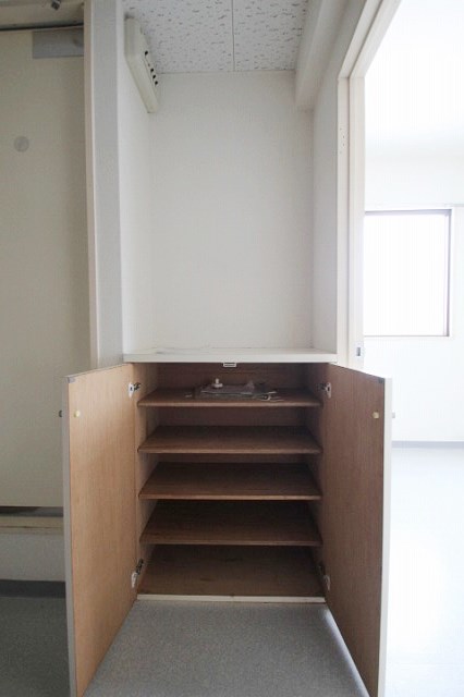 収納　同物件別室