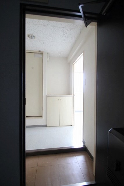 玄関　同物件別室