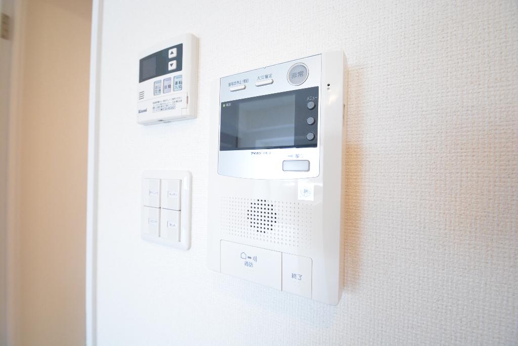 セキュリティ　カメラ付インターホン