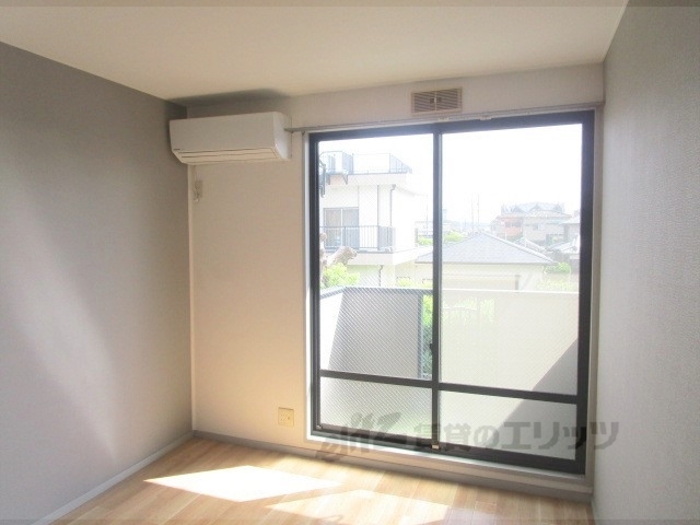 居室・リビング　洋室