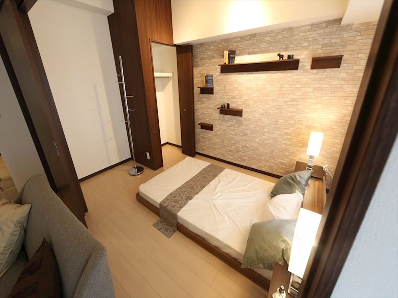 その他部屋・スペース　洋室5.6帖　クローゼット（収納充実してます）