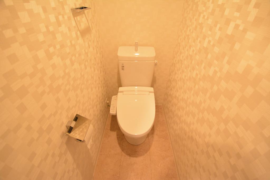 トイレ　シャワー付トイレ