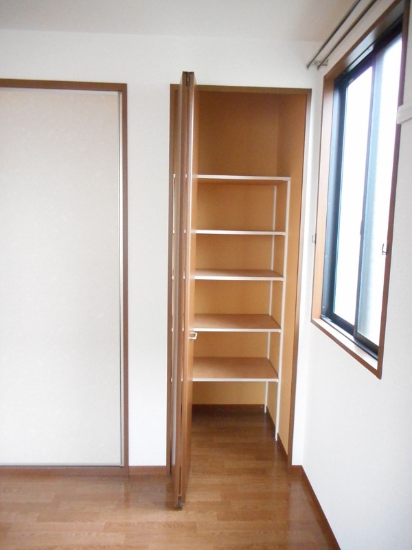 収納　図面と現状に相違がある場合には現状を優先